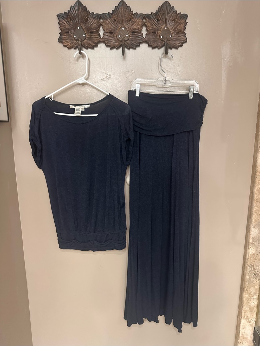 Max Studio Navy Two-Piece Top and Skirt Size XS Y2k - Picture 2 of 8
